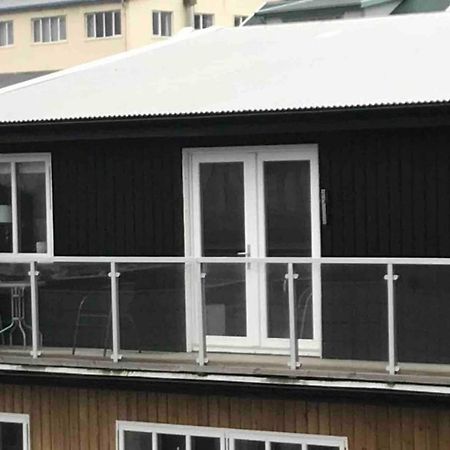 Private Spacious Home In City Center Klaksvík Dış mekan fotoğraf