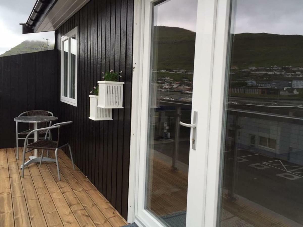 Private Spacious Home In City Center Klaksvík Dış mekan fotoğraf