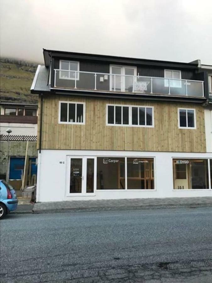 Private Spacious Home In City Center Klaksvík Dış mekan fotoğraf